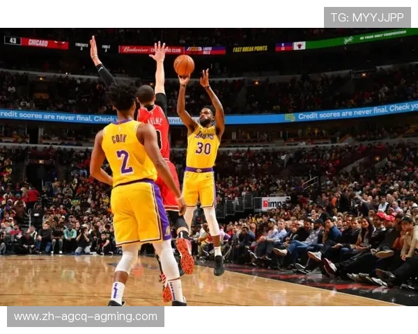 NBA湖人队是否曾涉足意甲足球俱乐部？